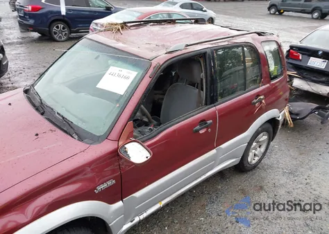 2000 Suzuki Grand Vitara Jlx/Jlx+/Limited z USA, uszkodzony, nr VIN JS3TD62V8Y4130093